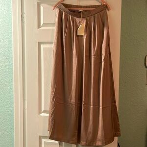 Easel, Boutique, size L, Satin Wide-leg pants, w/pockets